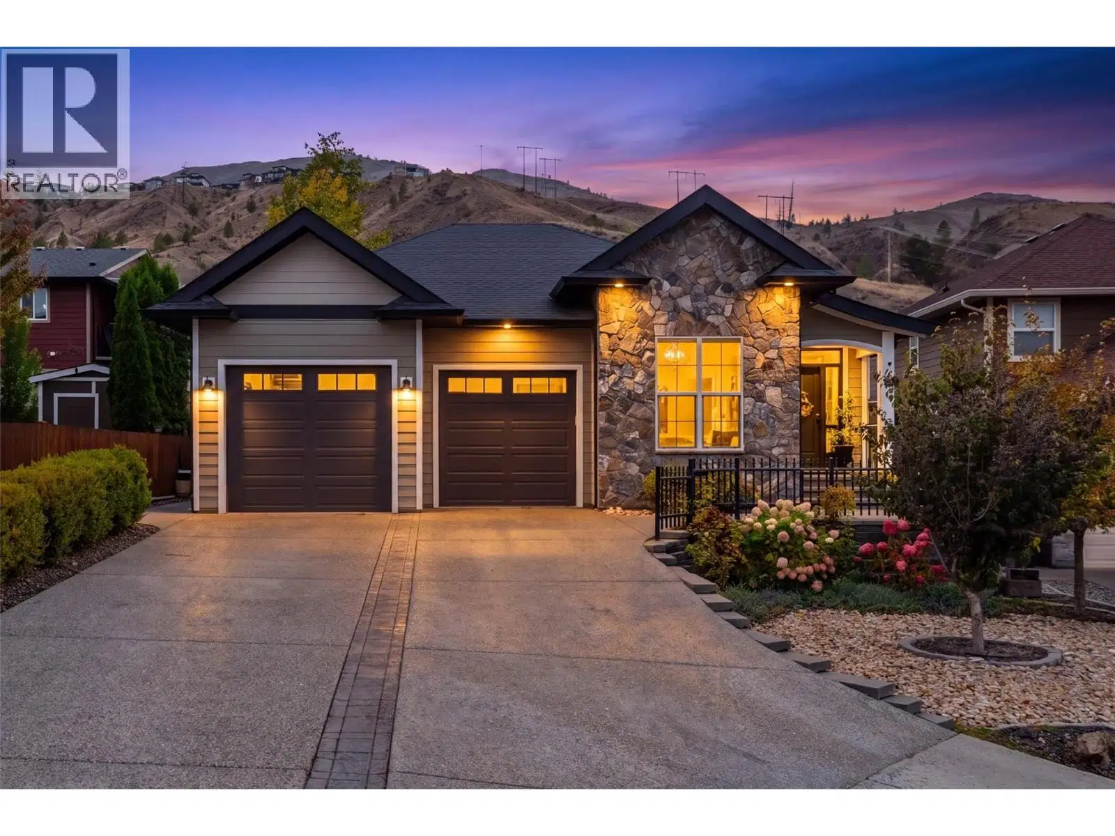 810 Woodrush Court