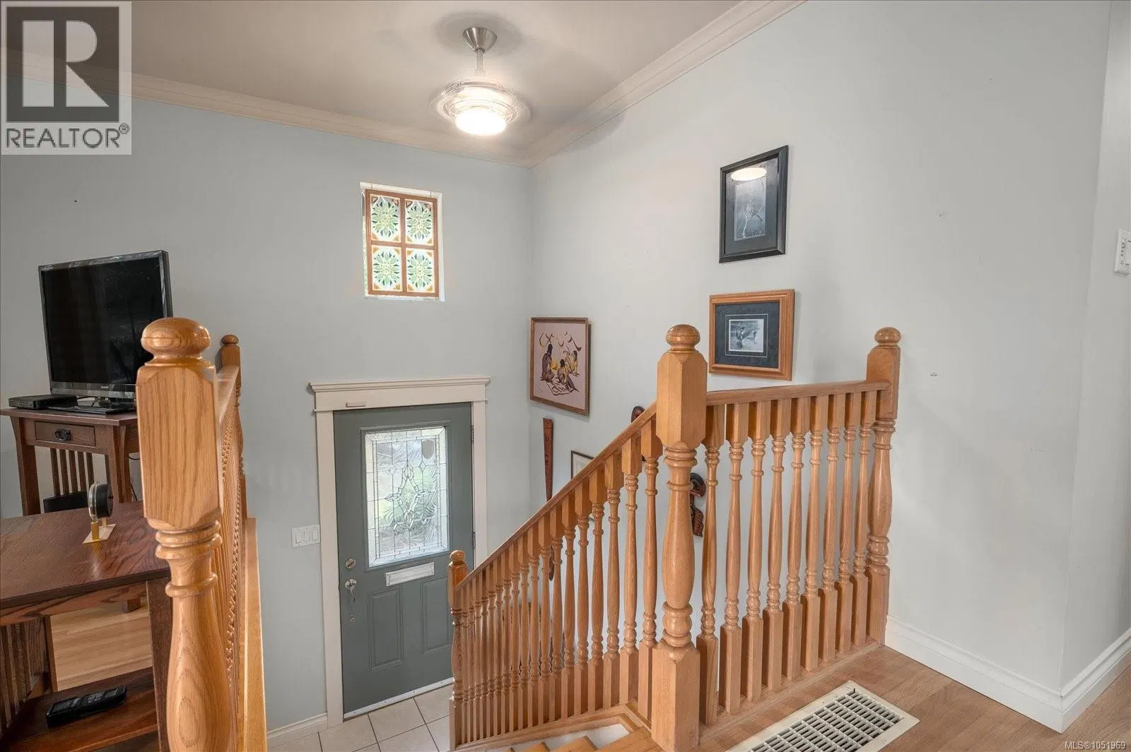 Photo 5 of 68 at 2404 Glenayr Drive