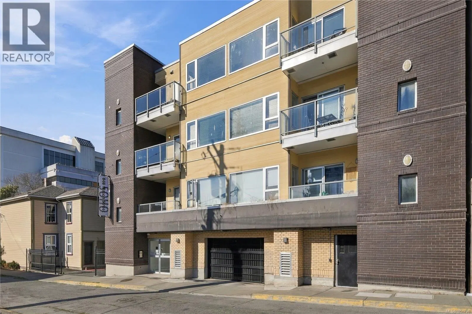 Photo 1 of 18 at #401 – 848 Mason Street