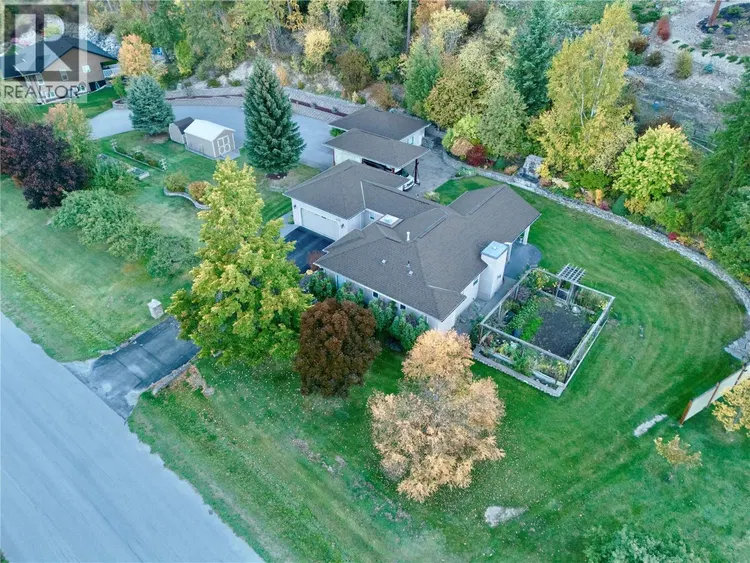 Photo 4 of 28 at 1334 8th Avenue