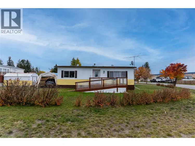 13 Topaz Crescent