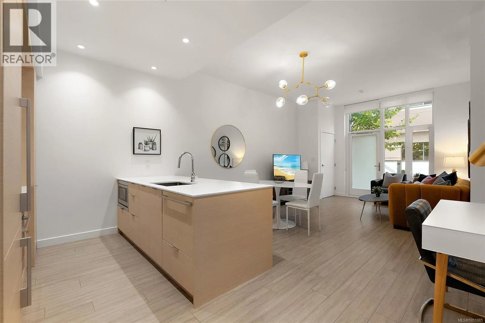 Photo 3 of 25 at #101 – 848 Yates Street
