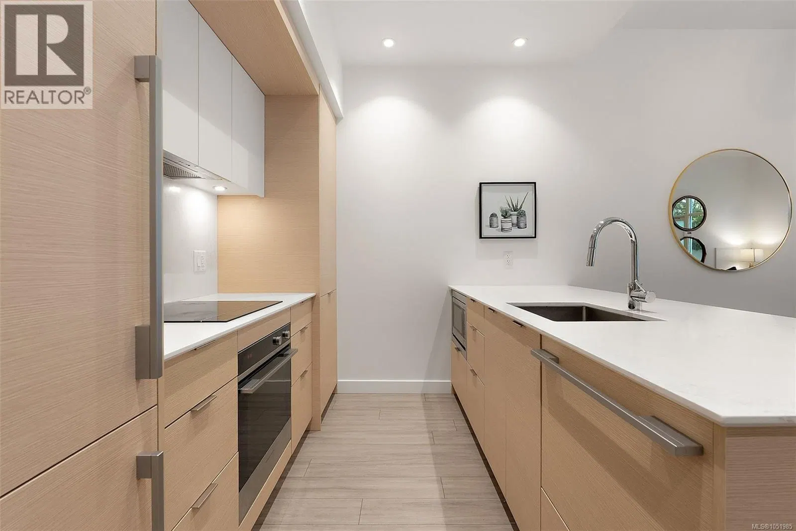 Photo 5 of 25 at #101 – 848 Yates Street