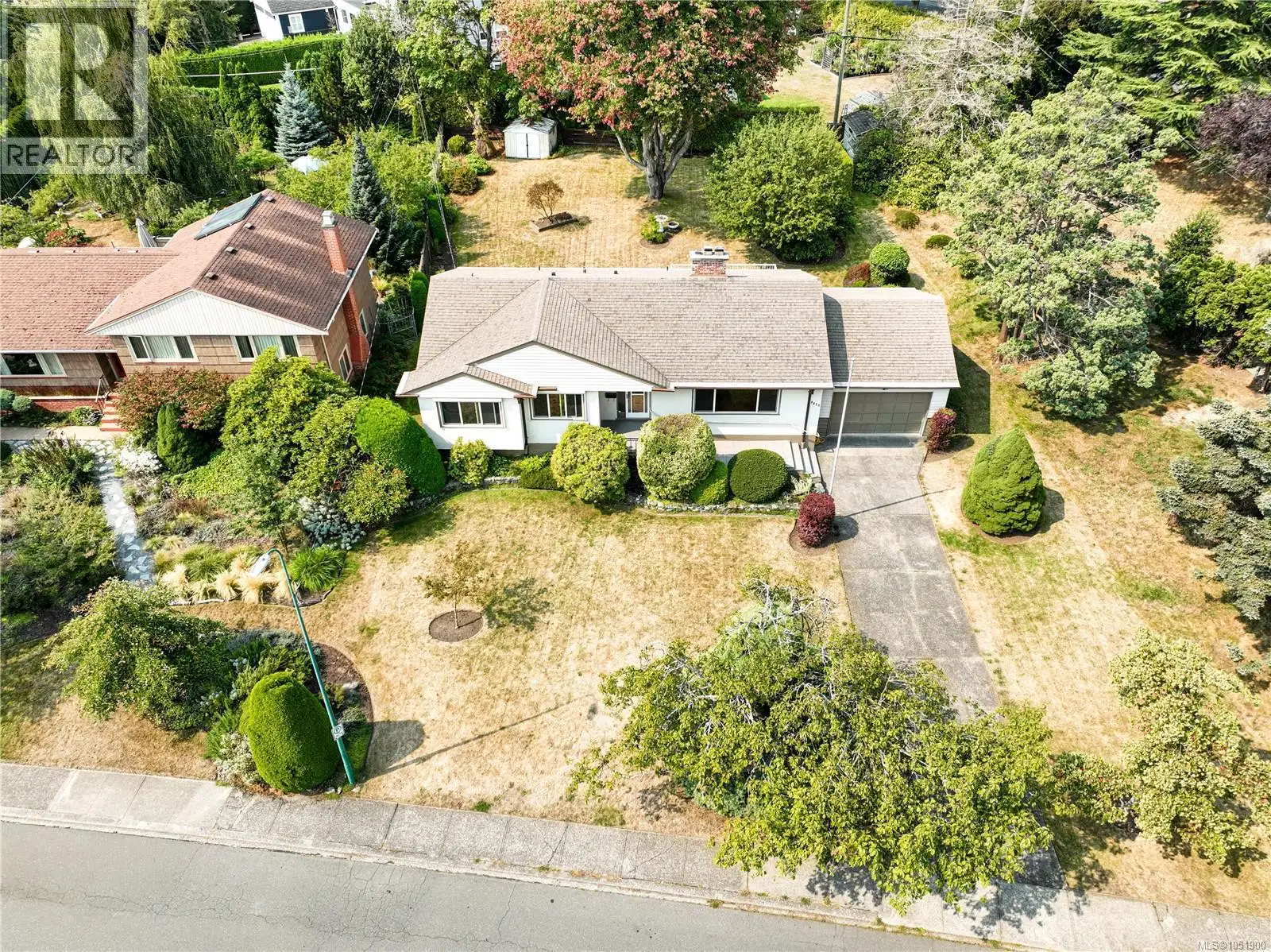 3278 Henderson Road