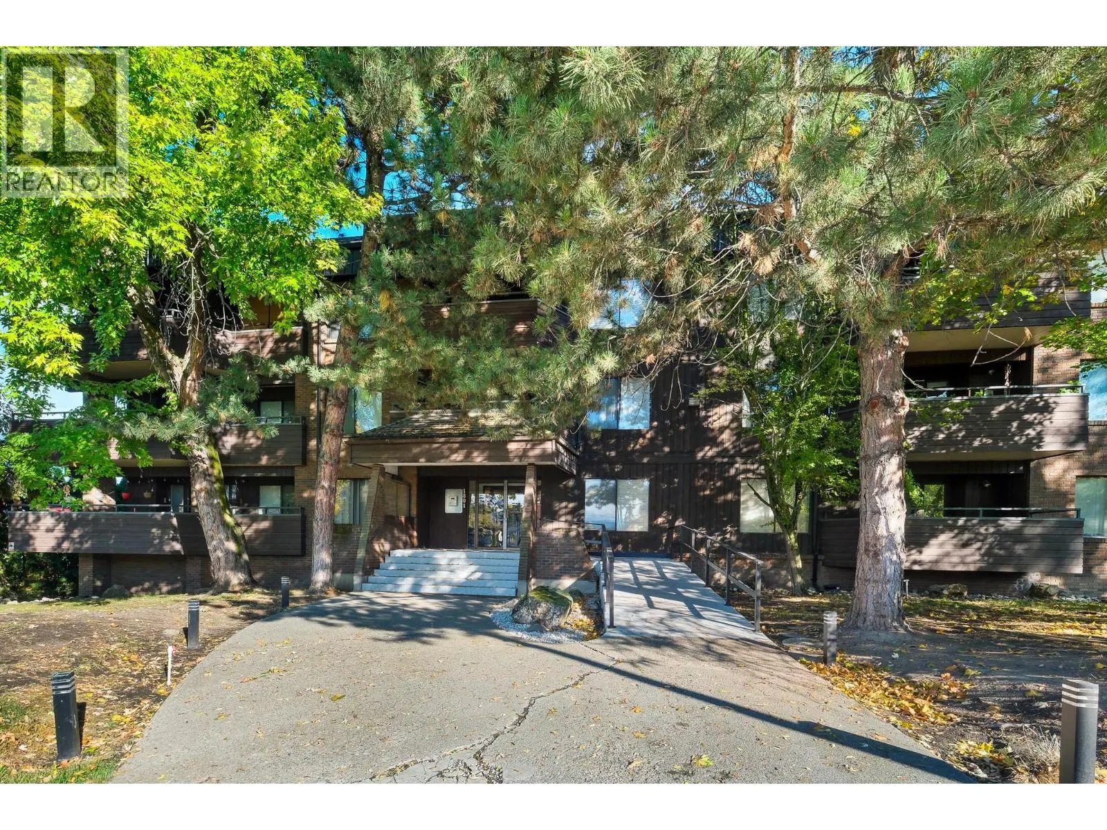 Photo 1 of 30 at #303 – 1801 32 Street
