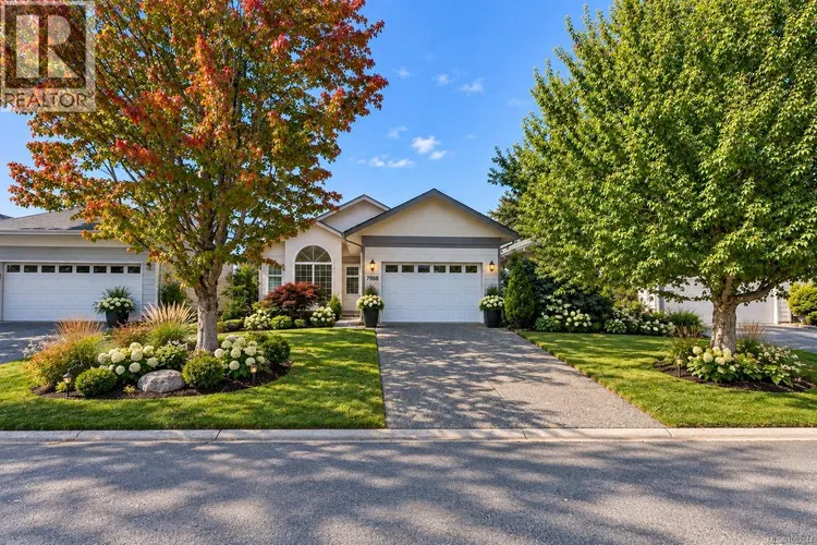Photo 3 of 63 at 7968 Polo Park Crescent