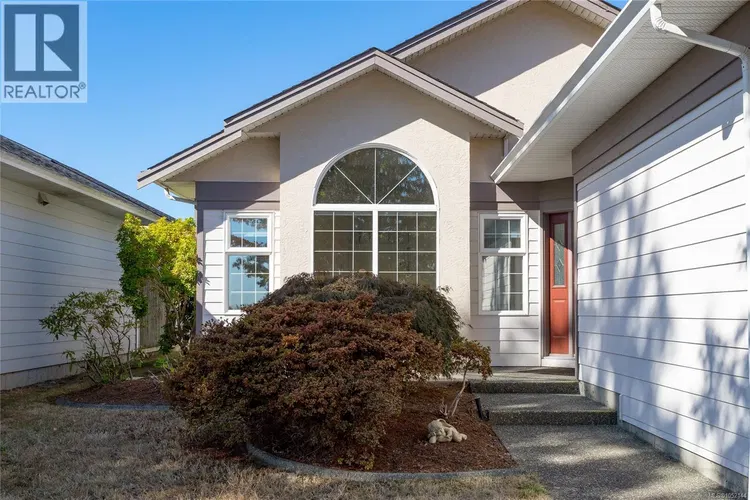 Photo 5 of 63 at 7968 Polo Park Crescent