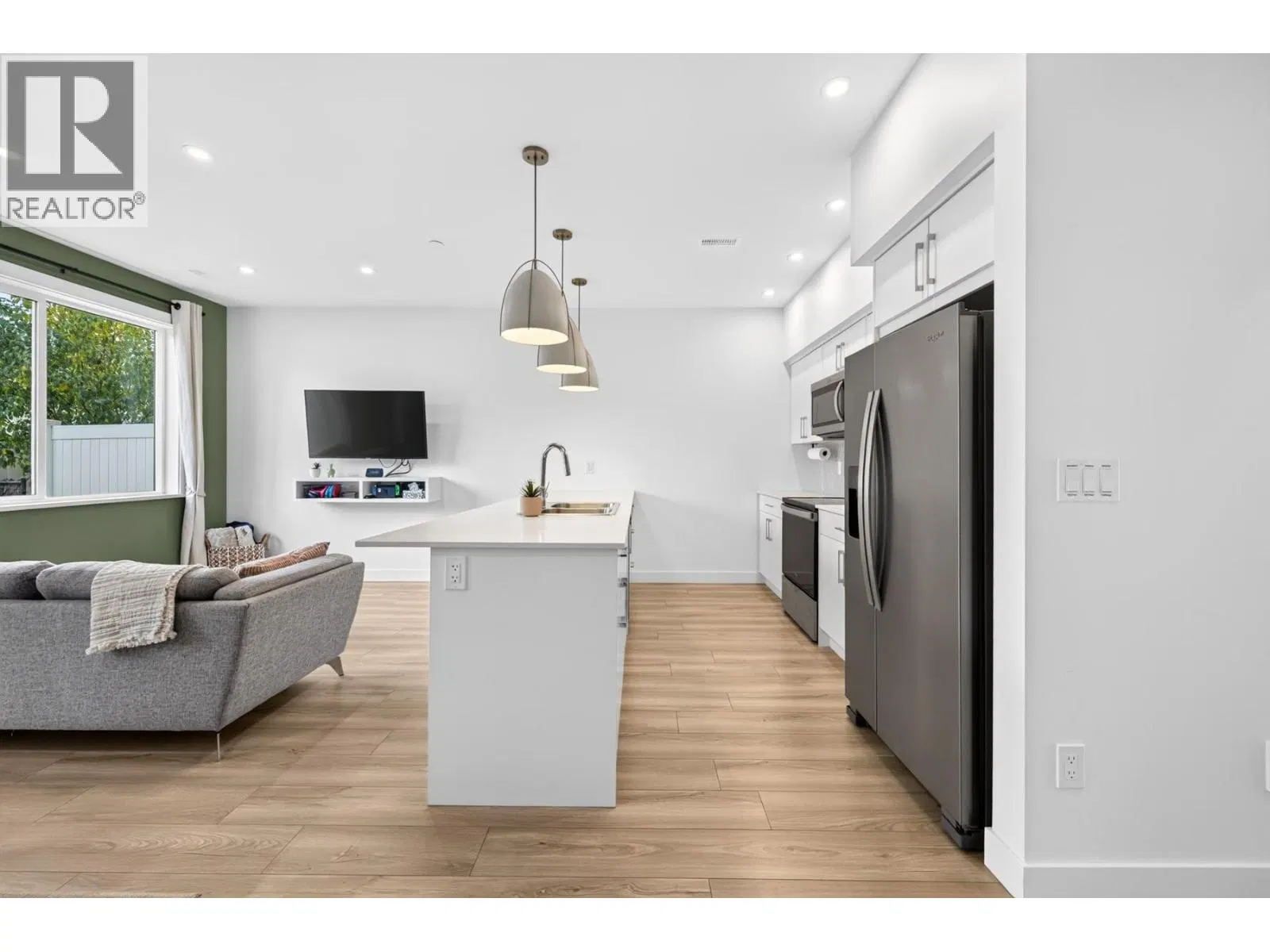 Photo 3 of 46 at #102 – 8960 Dallas Drive