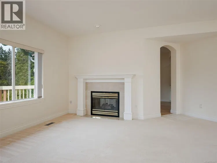 Photo 5 of 47 at #77 – 530 Marsett Place