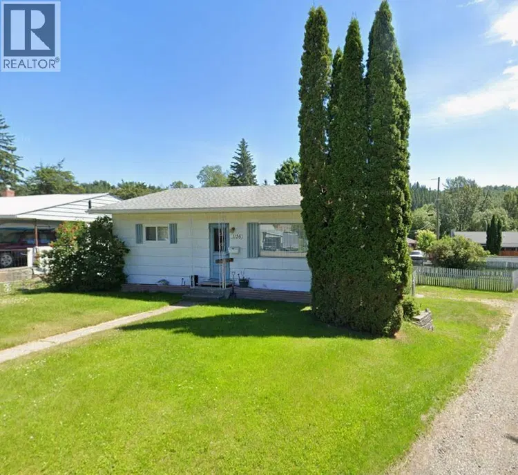 Photo 1 of 25 at 1136 YORSTON Avenue
