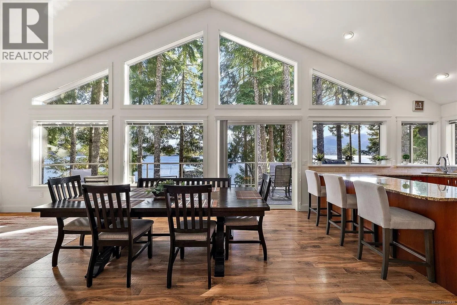 Photo 4 of 57 at 9712 Marble Bay Road