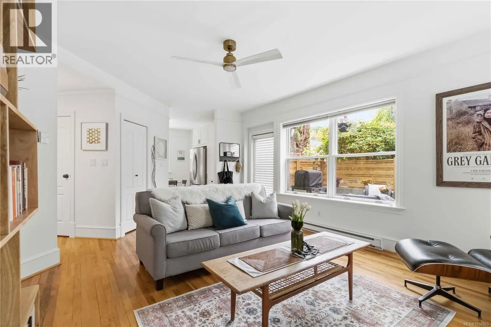 Photo 4 of 34 at #4 – 1353 Grant Street