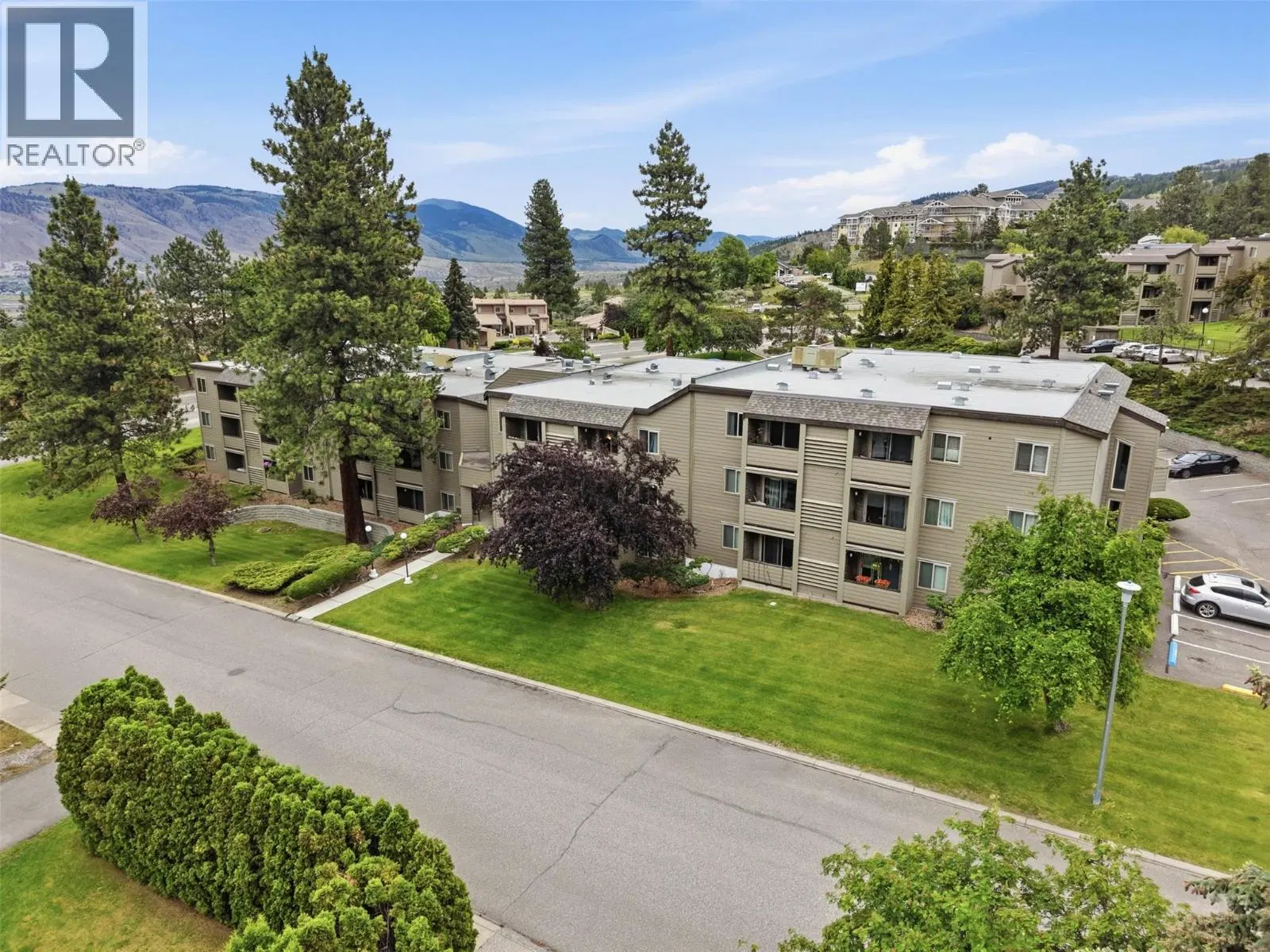 Photo 3 of 22 at #347 – 245 Gordonhorn Drive