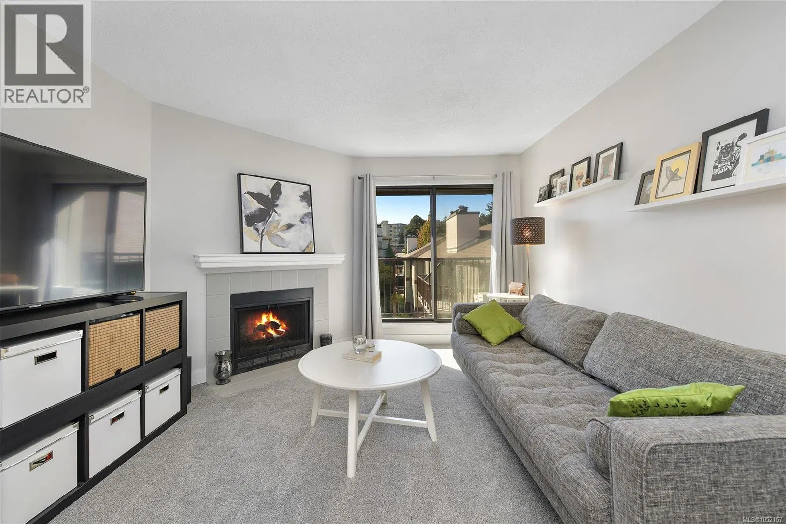 Photo 5 of 41 at #408 – 1655 Begbie Street