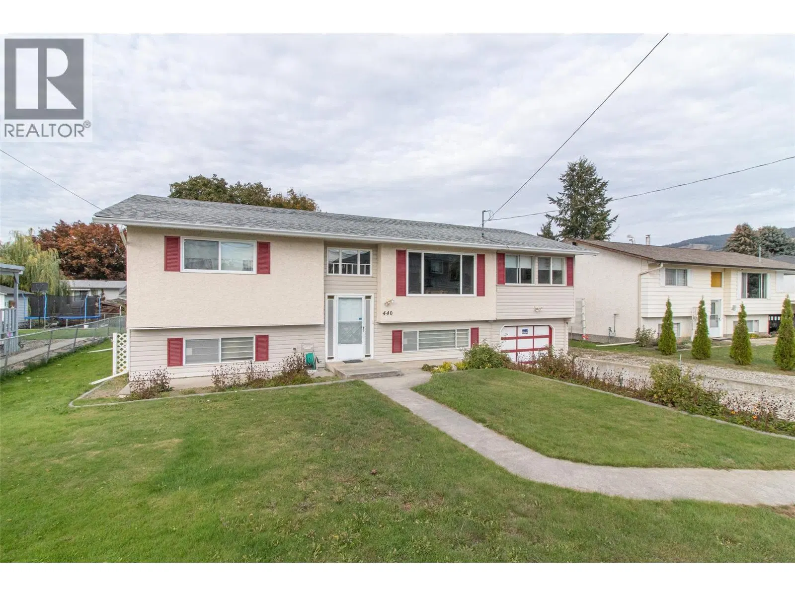 Photo 1 of 26 at 440 Hardie Road