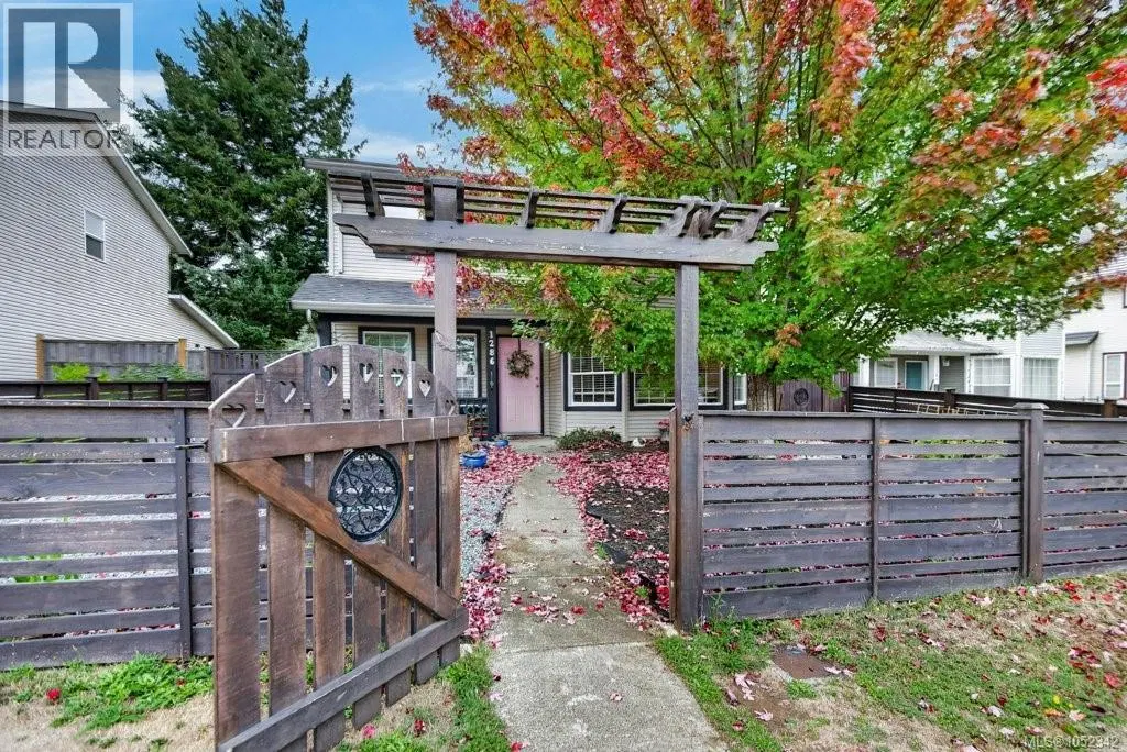 Photo 2 of 72 at 1286 Noel Avenue