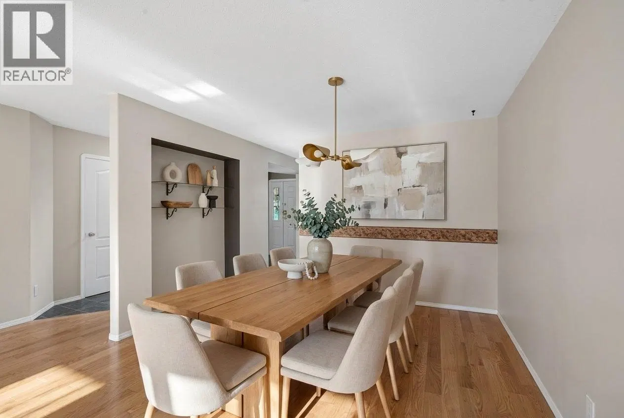 Photo 3 of 45 at #16 – 535 Glenmeadows Road