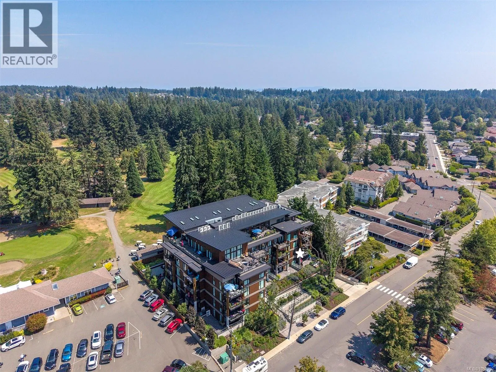 Photo 3 of 37 at #208 – 1700 Balmoral Avenue