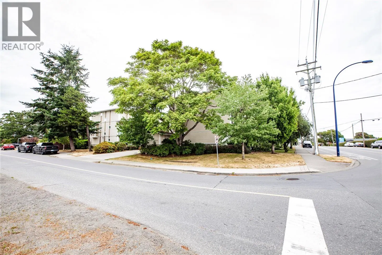 Photo 2 of 48 at #107 – 2889 Carlow Road