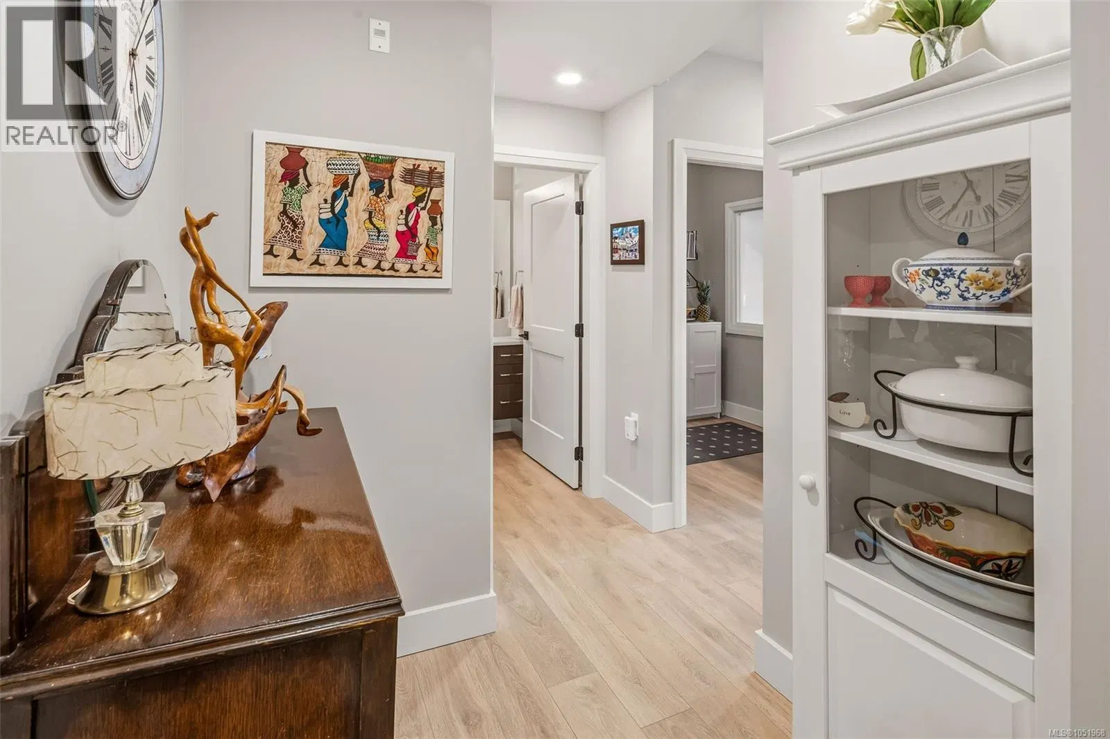 Photo 5 of 42 at #207 – 741 Travino Lane