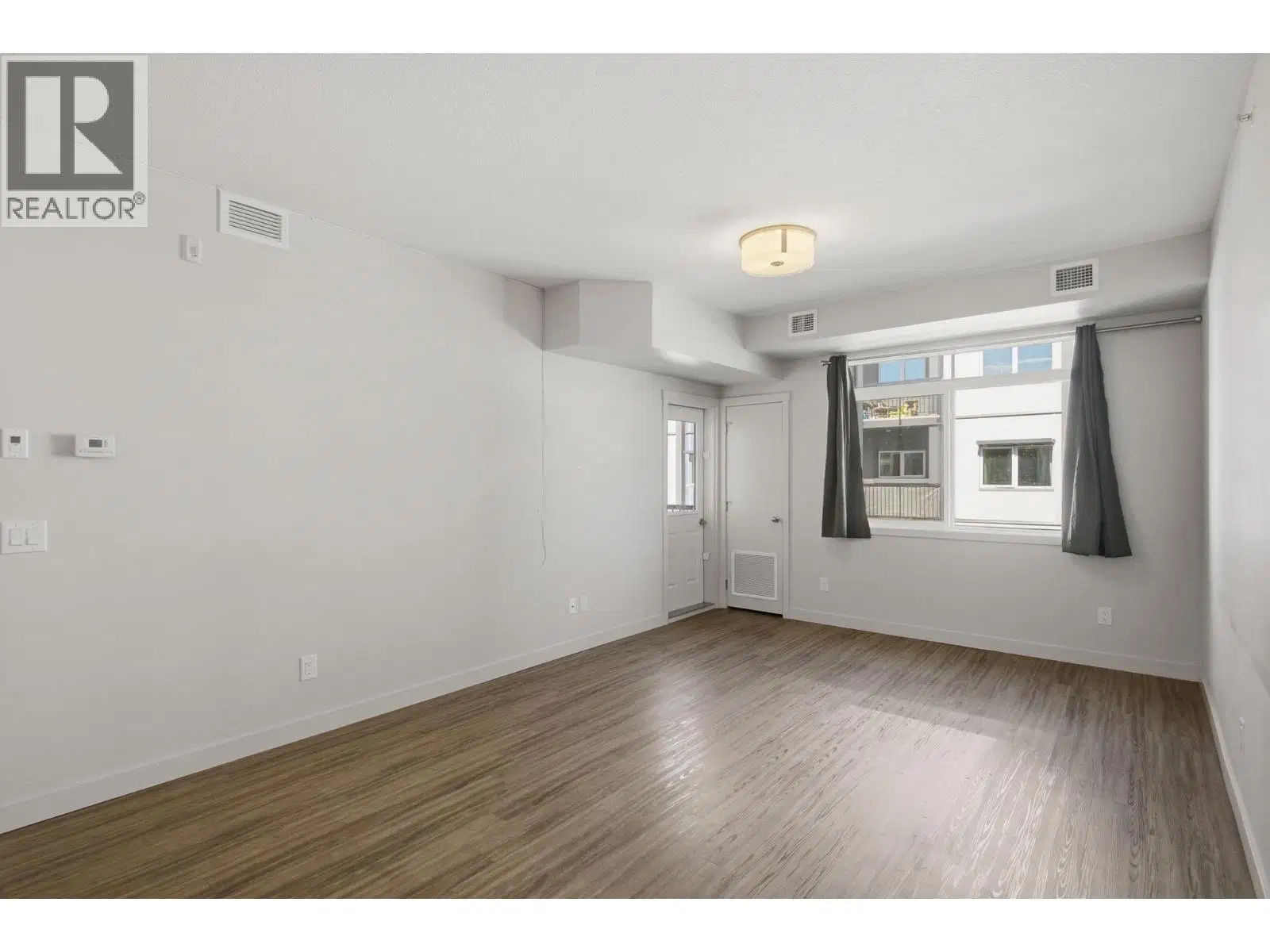 #412 – 2250 Majoros Road