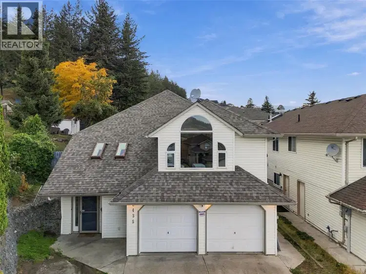 2435 DRUMMOND Court