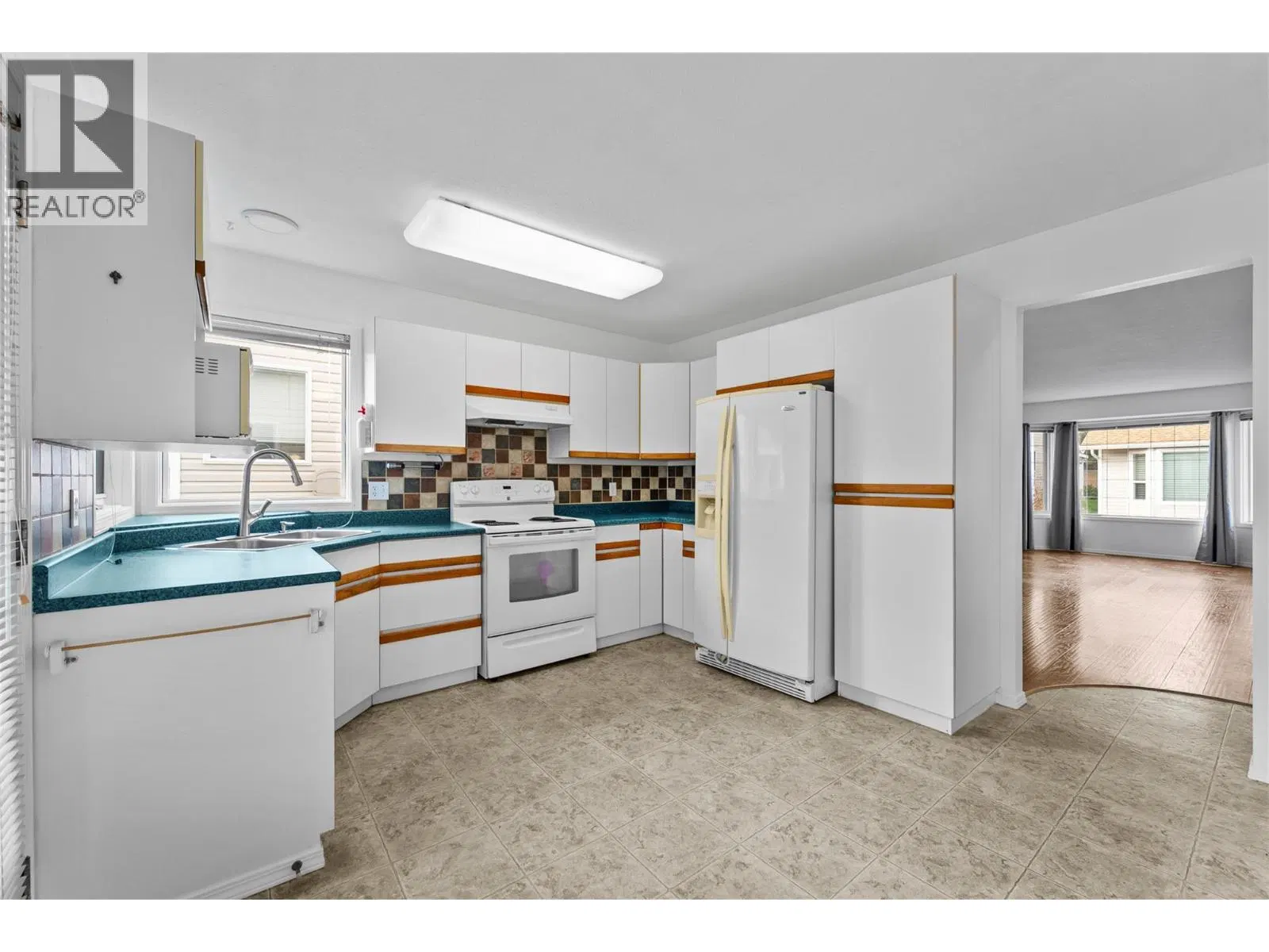 Photo 3 of 38 at #33 – 1195 14TH Street