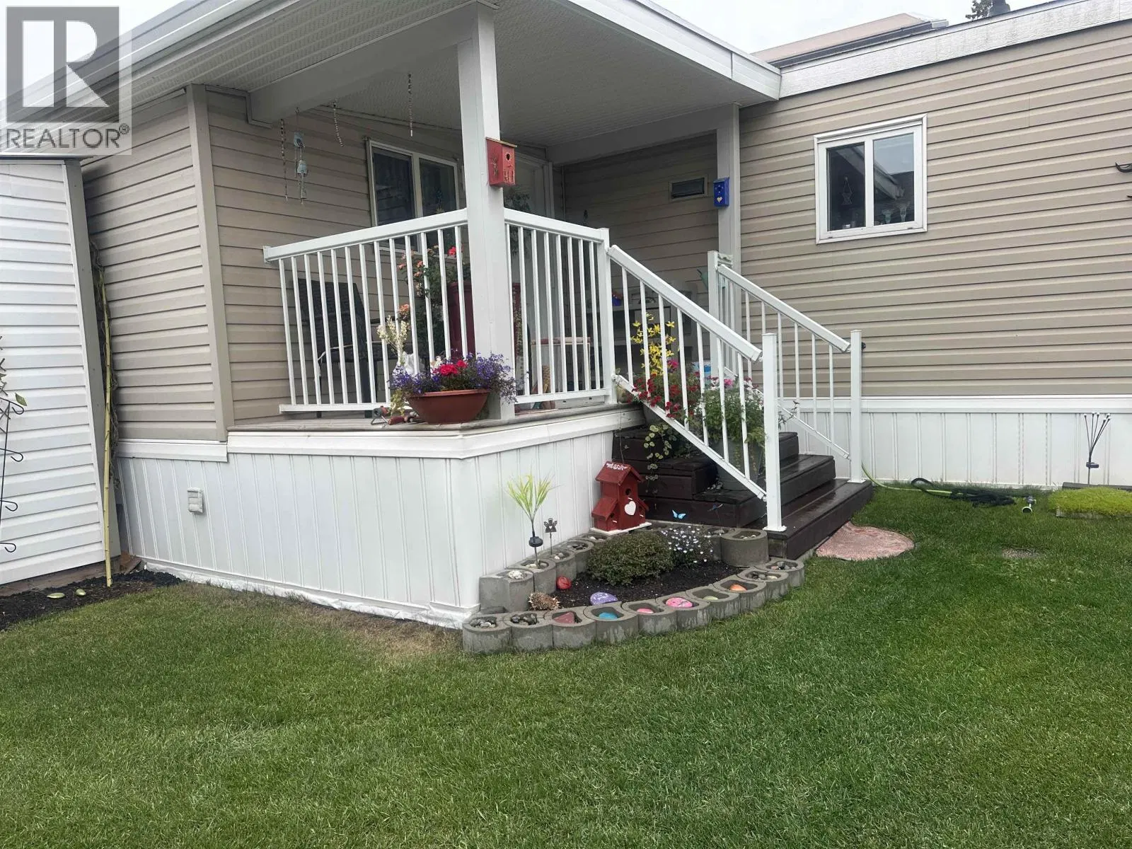 Photo 5 of 22 at #57 – 3001 MACKENZIE Avenue