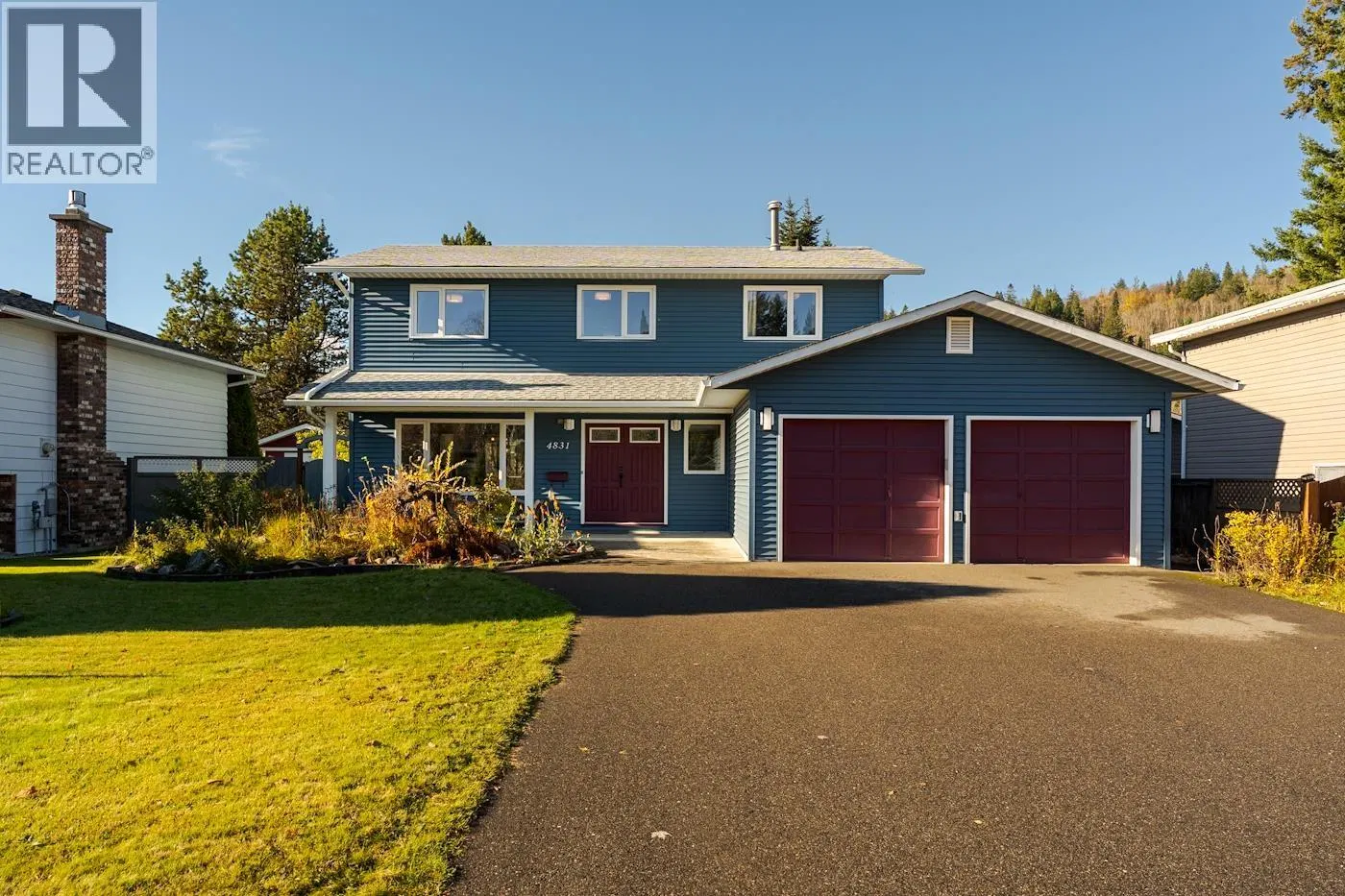 Photo 1 of 40 at 4831 ZIMMARO Avenue