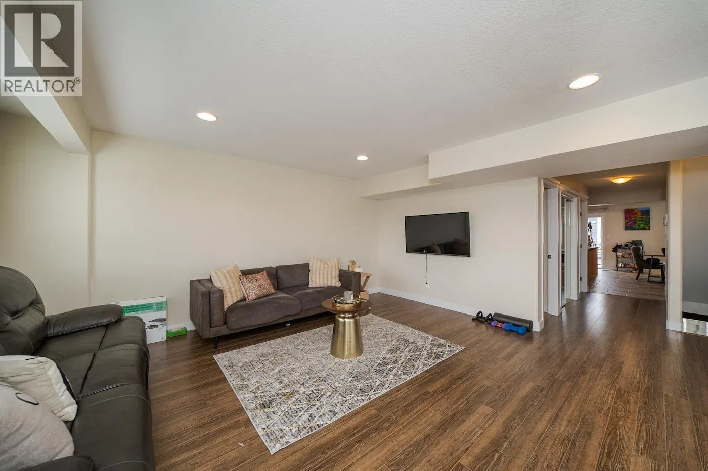 Photo 5 of 36 at #212 – 467 TABOR Boulevard