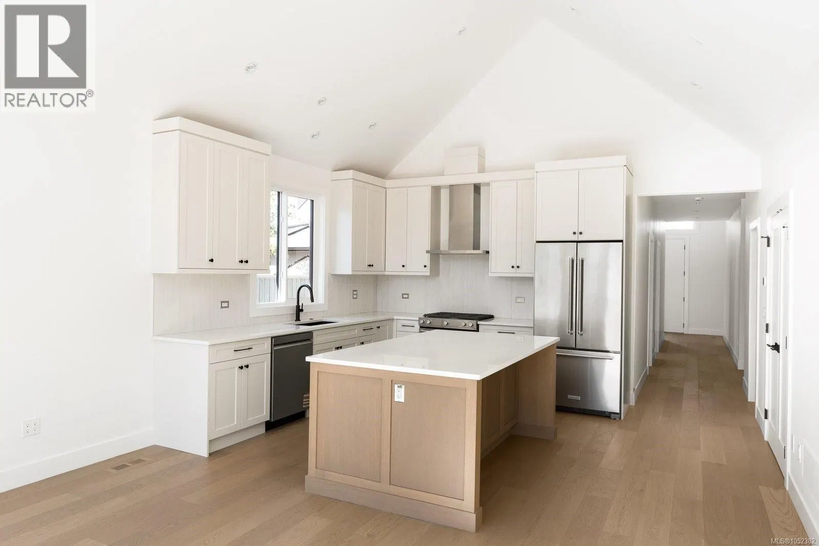 Photo 5 of 32 at 10011 Chicory Place