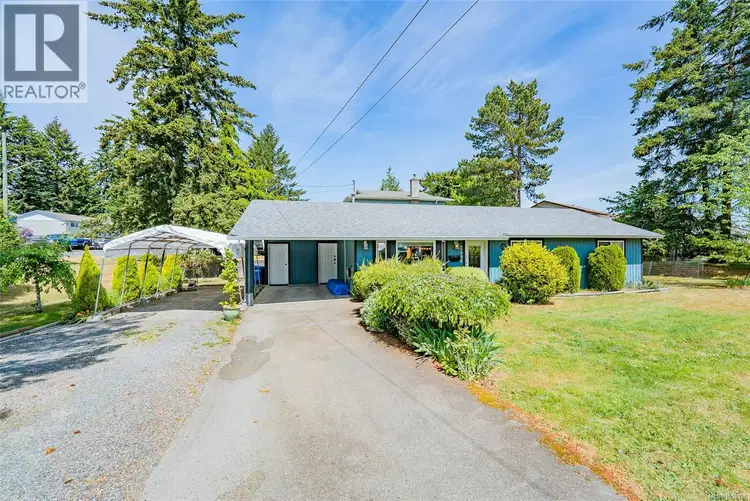 2446 Divot Drive
