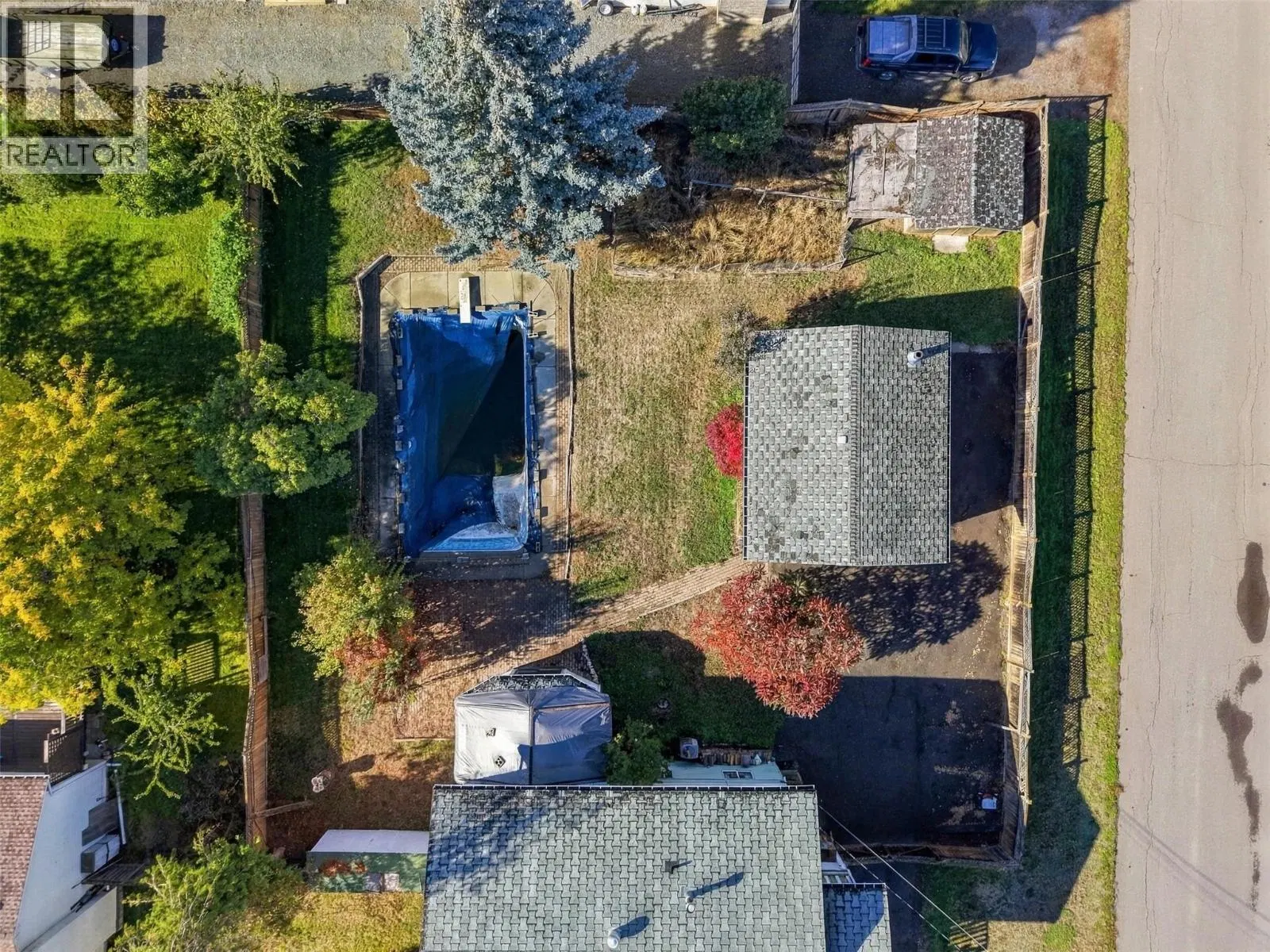 Photo 3 of 71 at 4569 Spurraway Road