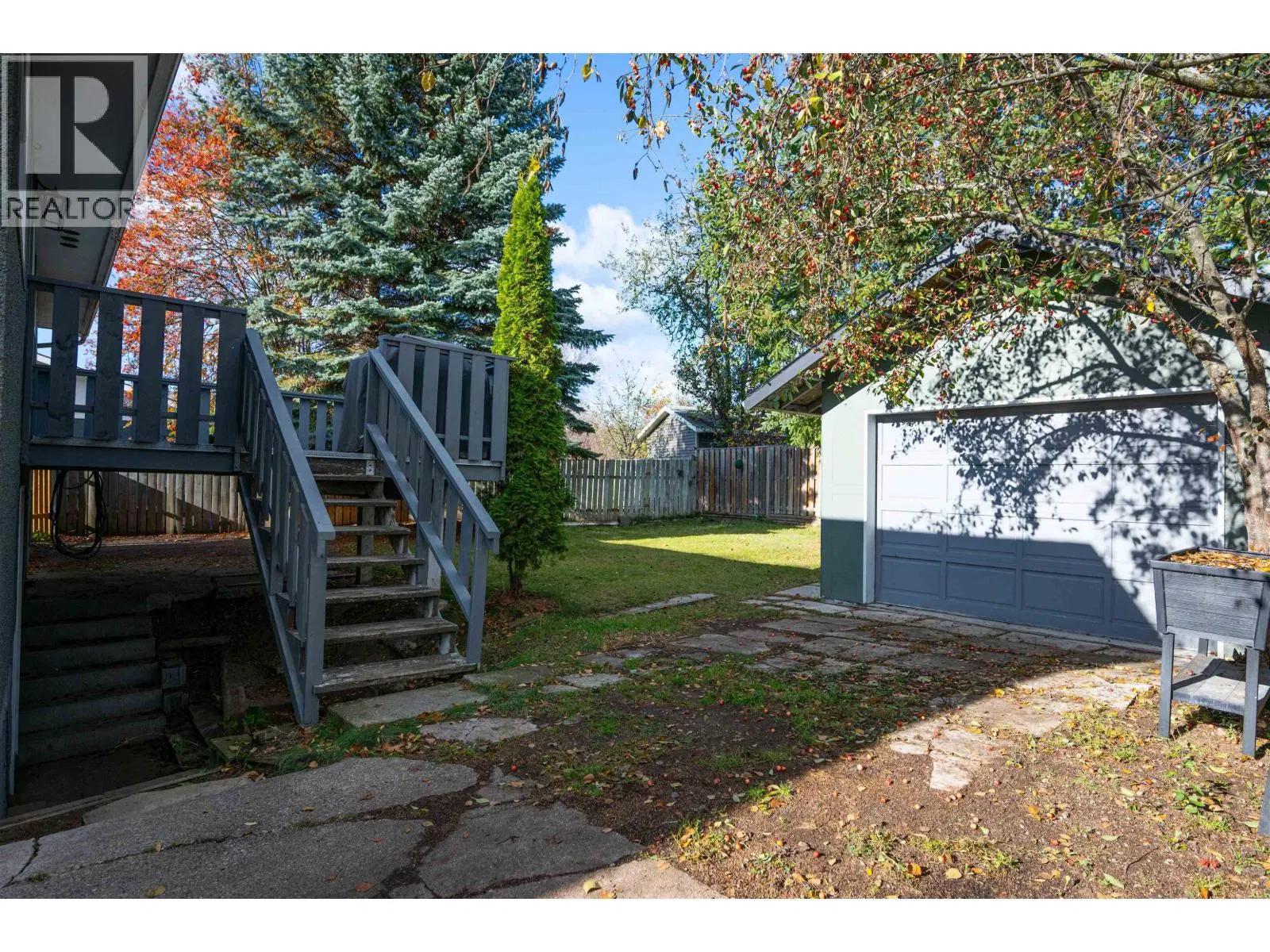 Photo 5 of 38 at 140 MCKINLEY Crescent