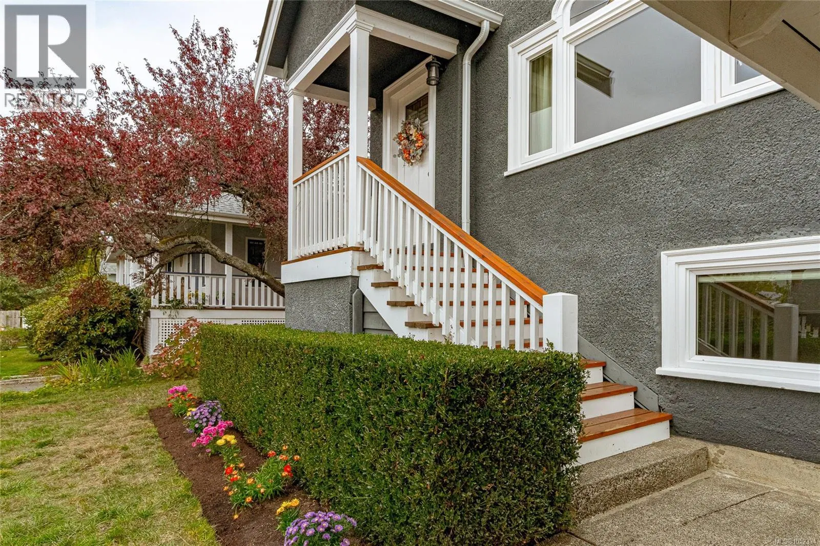 Photo 4 of 60 at 3721 Craigmillar Avenue