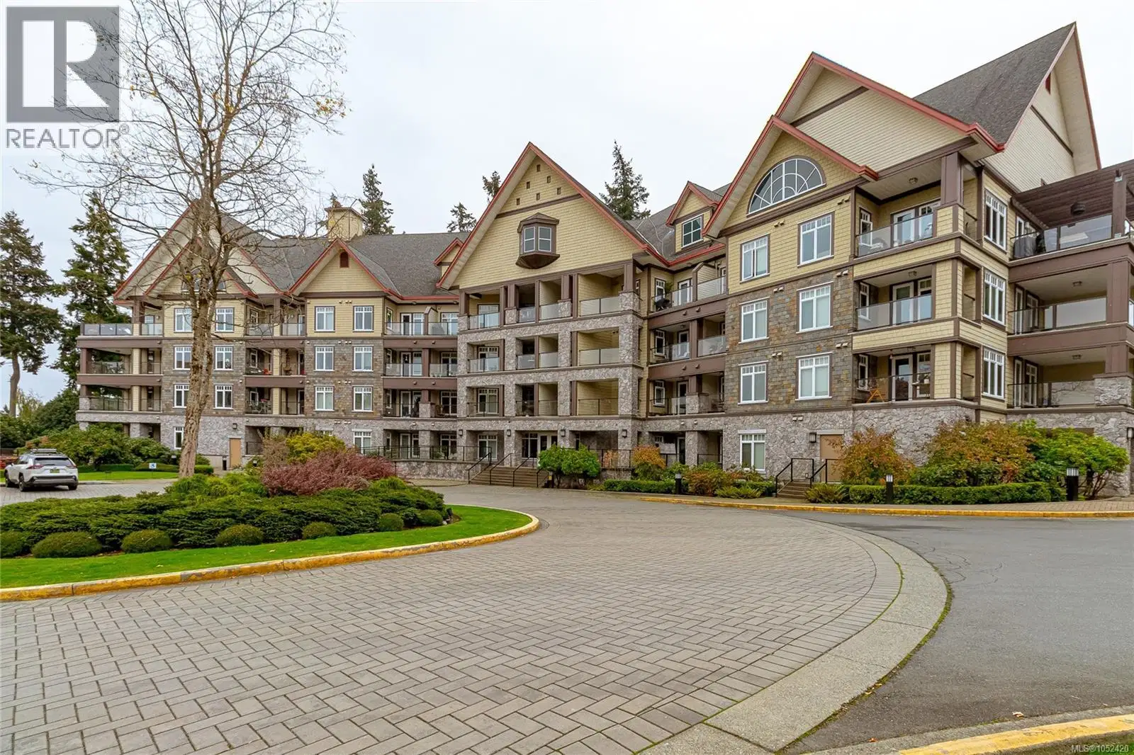 #308 – 1375 Bear Mountain Parkway