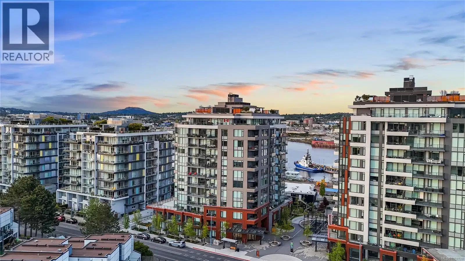 #908 – 369 Tyee Road