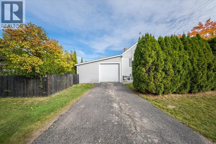 Photo 2 of 49 at 710 10TH Avenue