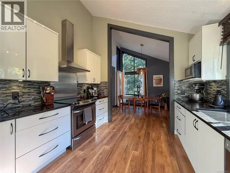 Photo 3 of 49 at 3836 Sutil Road