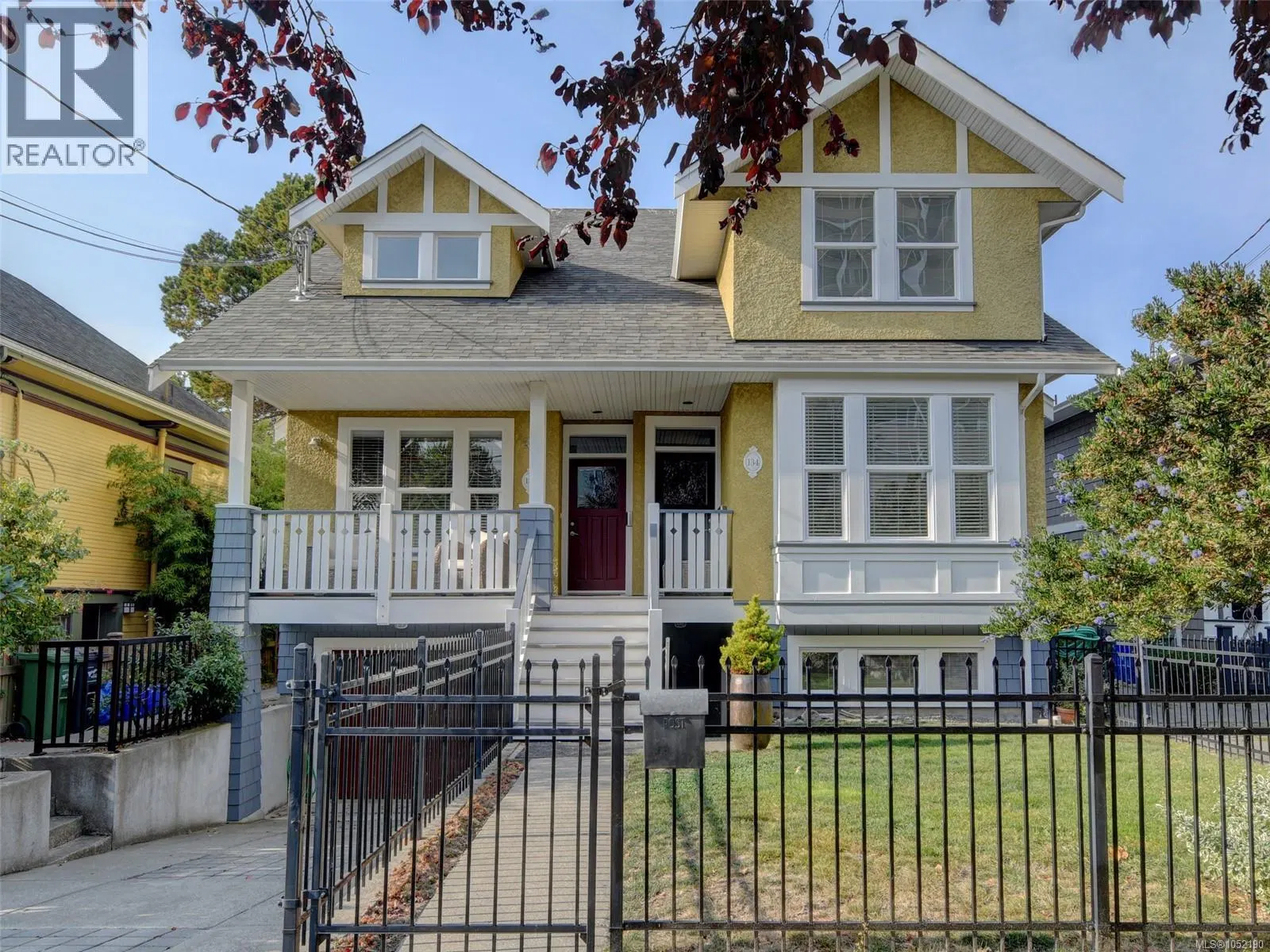 Photo 1 of 58 at 134 Clarence Street