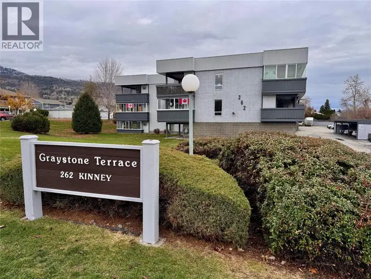#311 – 262 Kinney Avenue