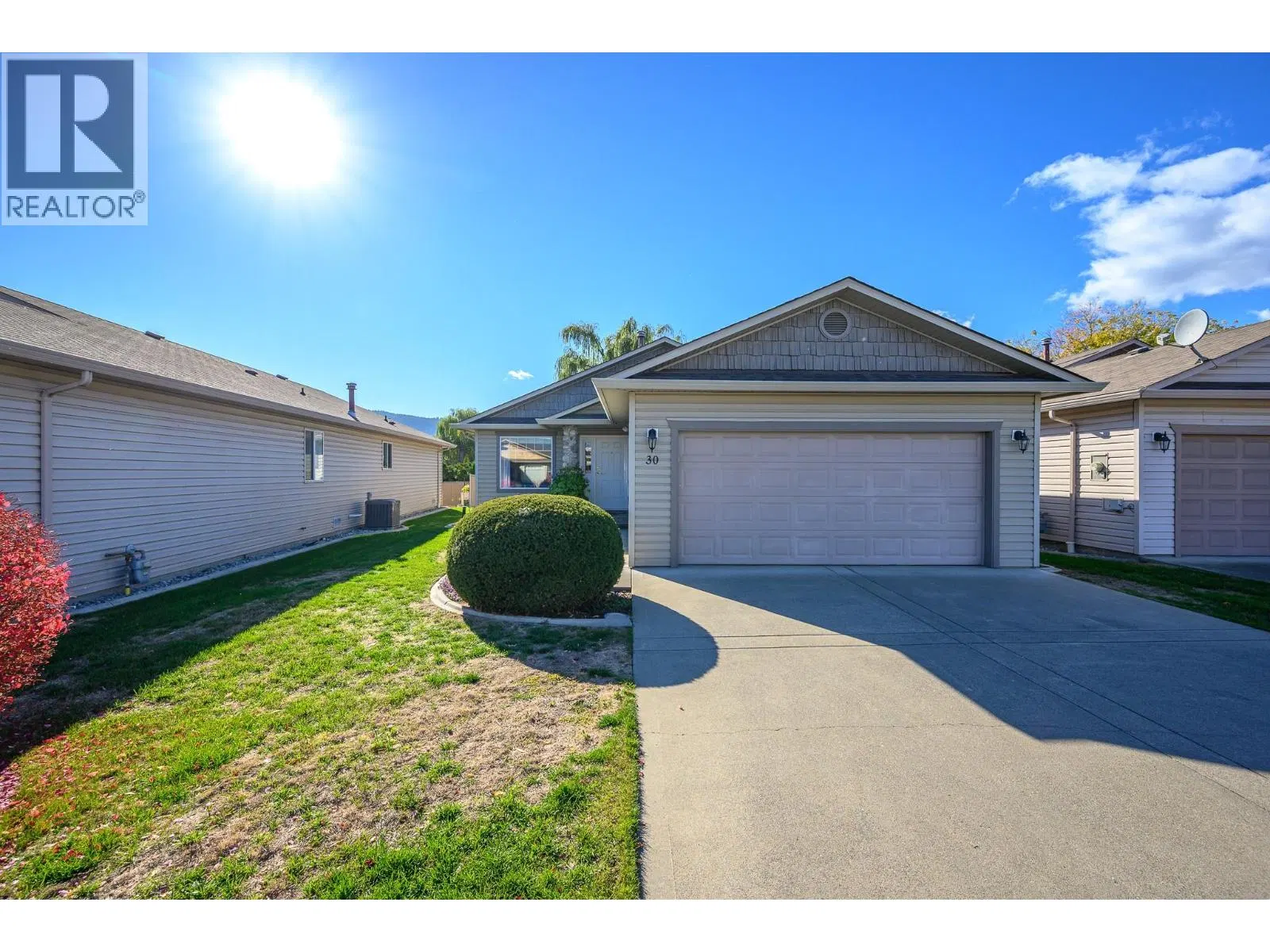 Photo 2 of 32 at #30 – 5888 Okanagan Landing Road