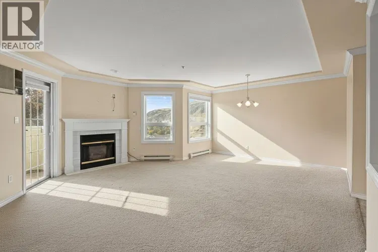 Photo 4 of 42 at #303 – 3300 Centennial Drive