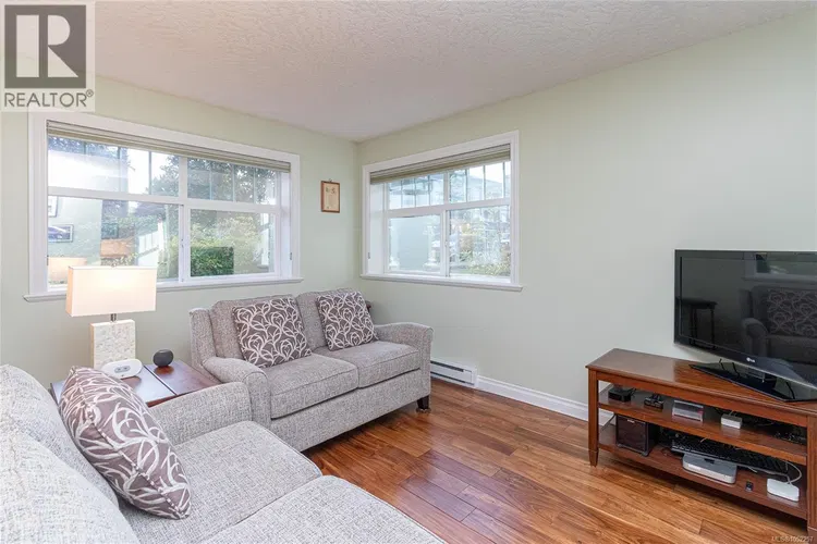 Photo 5 of 27 at #102 – 2318 James White Boulevard