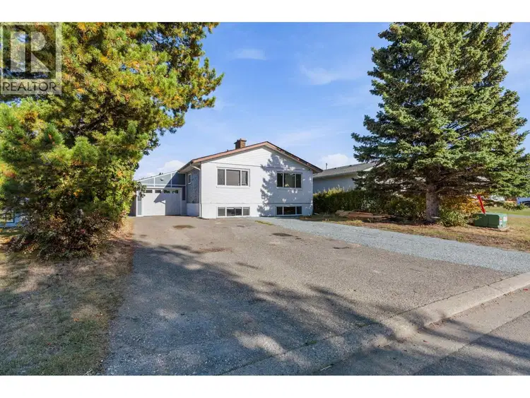 180 CLAXTON Crescent
