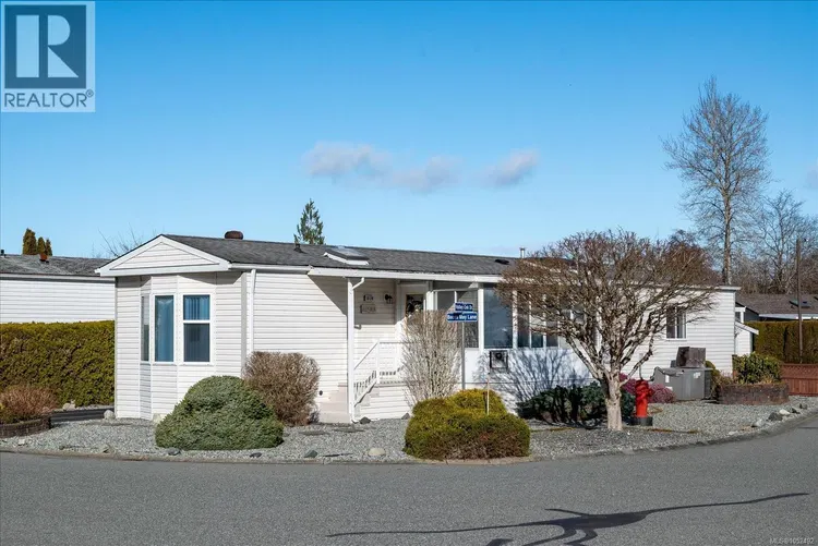 Photo 1 of 10 at 1839 Valley Oak Drive