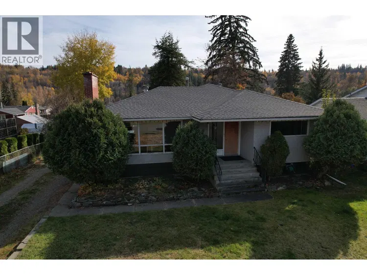 Photo 2 of 3 at 1166 YORSTON Avenue
