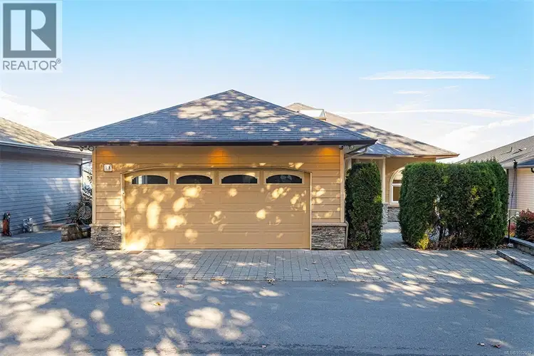 #18 – 245 Oyster Cove Road