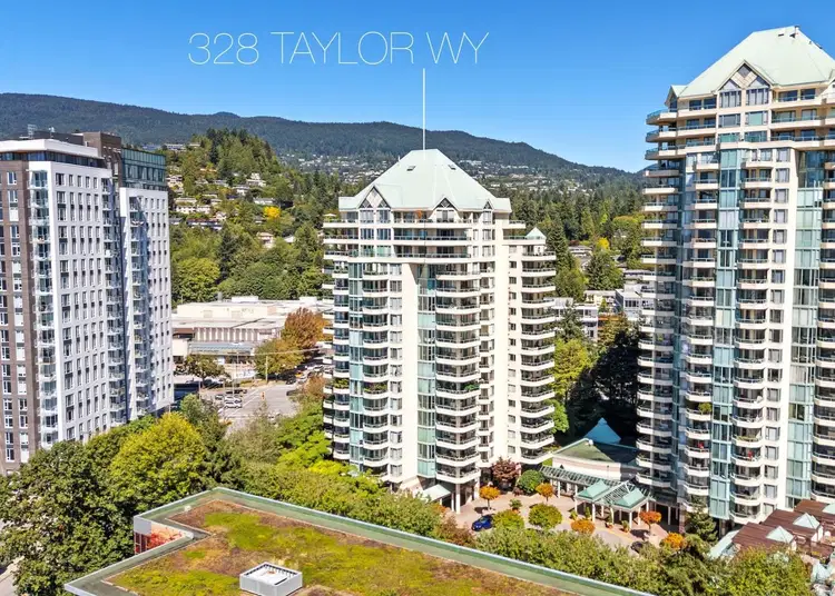 #4B – 328 Taylor Way