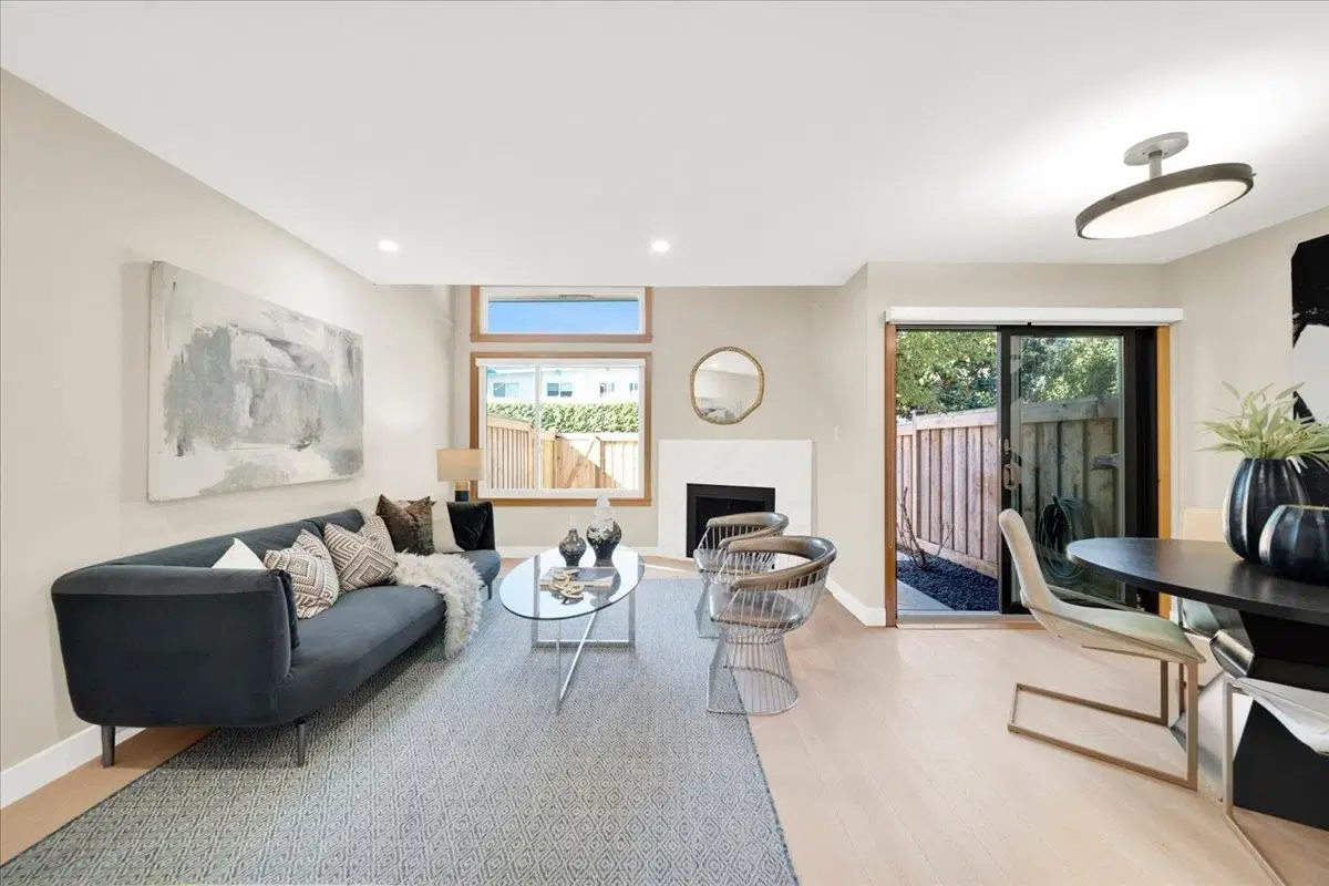 #12 – 3851 Blundell Road